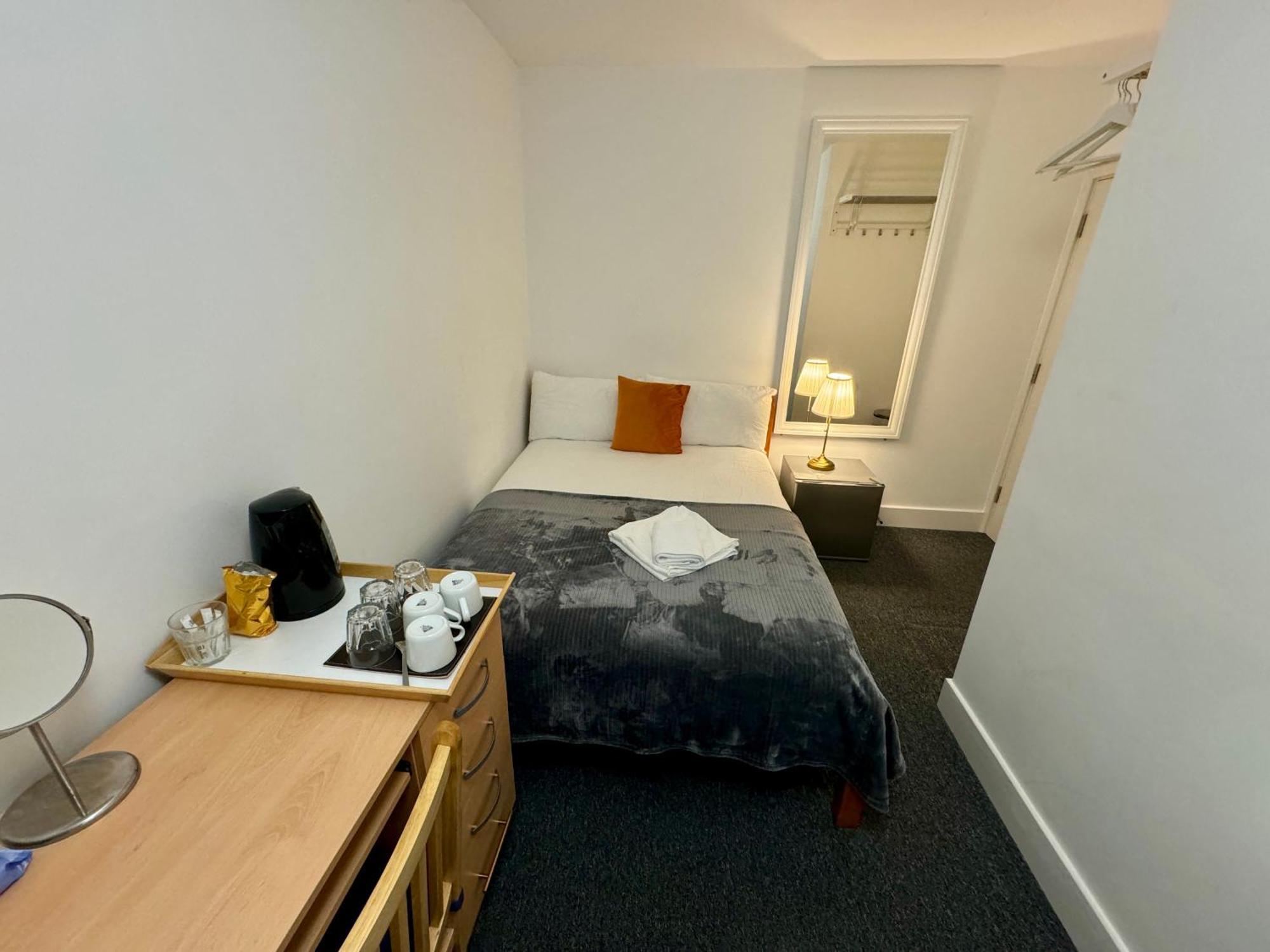 Cosmopolitan Comfort Private Bedrooms In Euston 106 London Luaran gambar