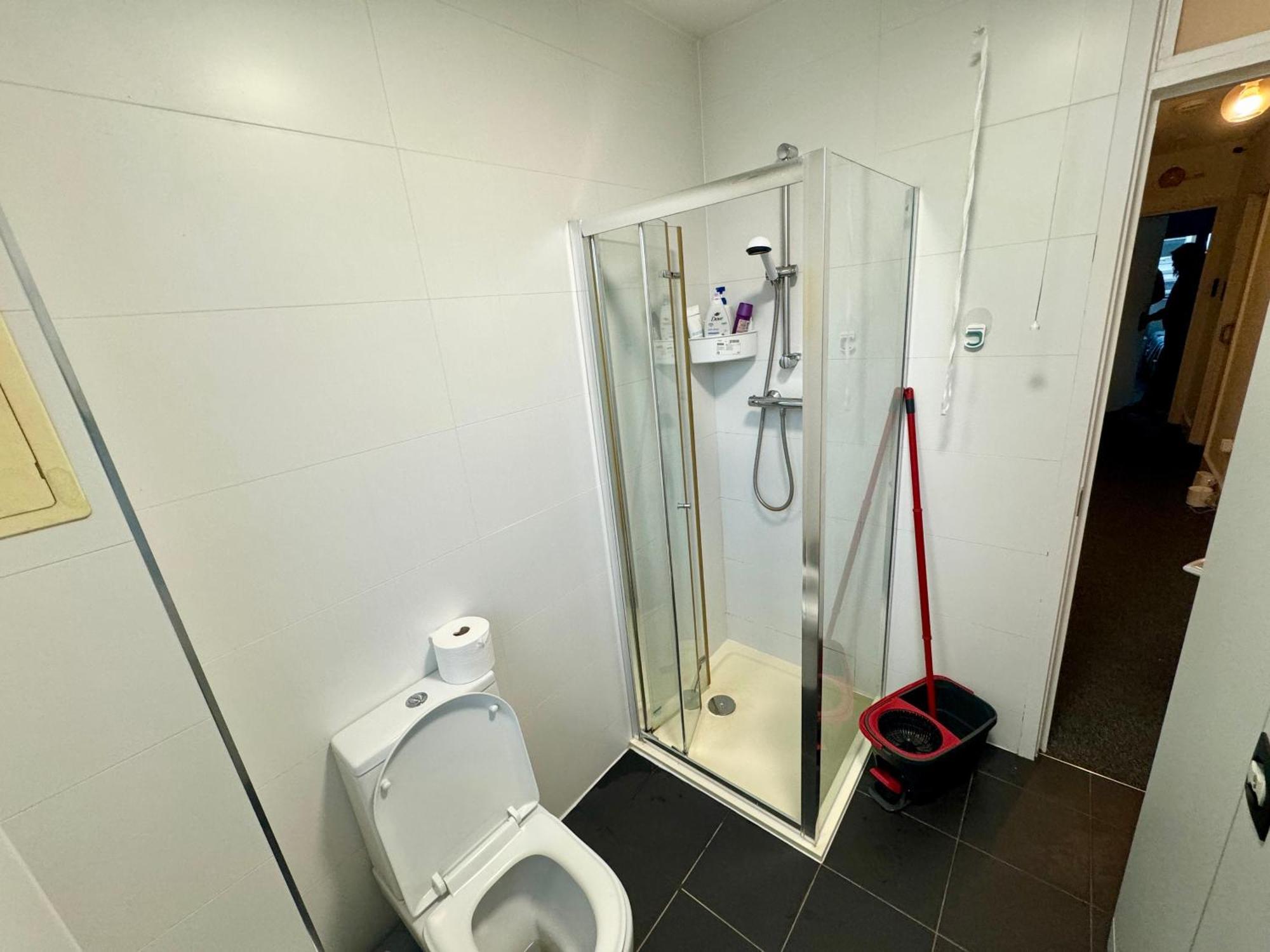 Cosmopolitan Comfort Private Bedrooms In Euston 106 London Luaran gambar