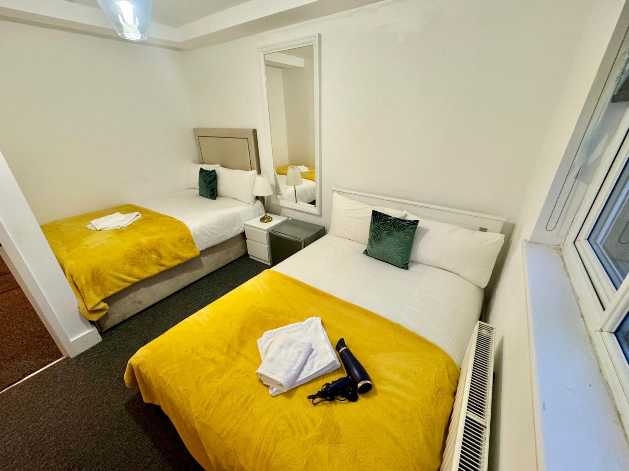 Cosmopolitan Comfort Private Bedrooms In Euston 106 London Luaran gambar