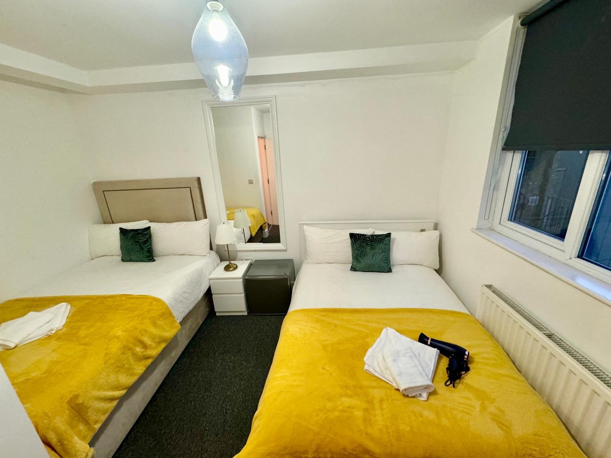 Cosmopolitan Comfort Private Bedrooms In Euston 106 London Luaran gambar