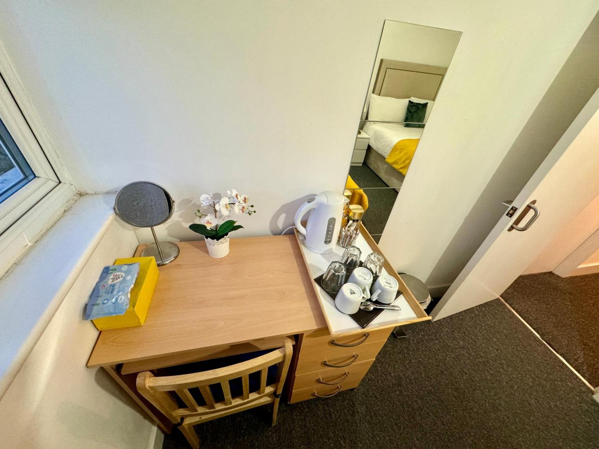 Cosmopolitan Comfort Private Bedrooms In Euston 106 London Luaran gambar
