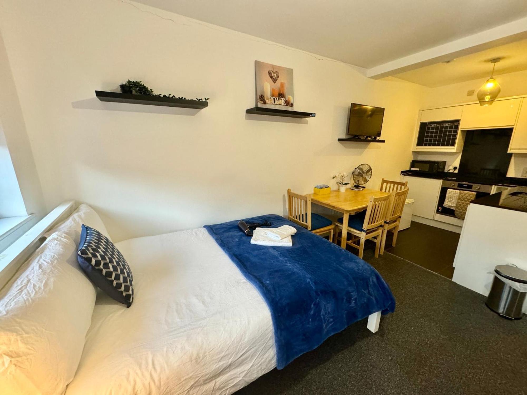Cosmopolitan Comfort Private Bedrooms In Euston 106 London Luaran gambar